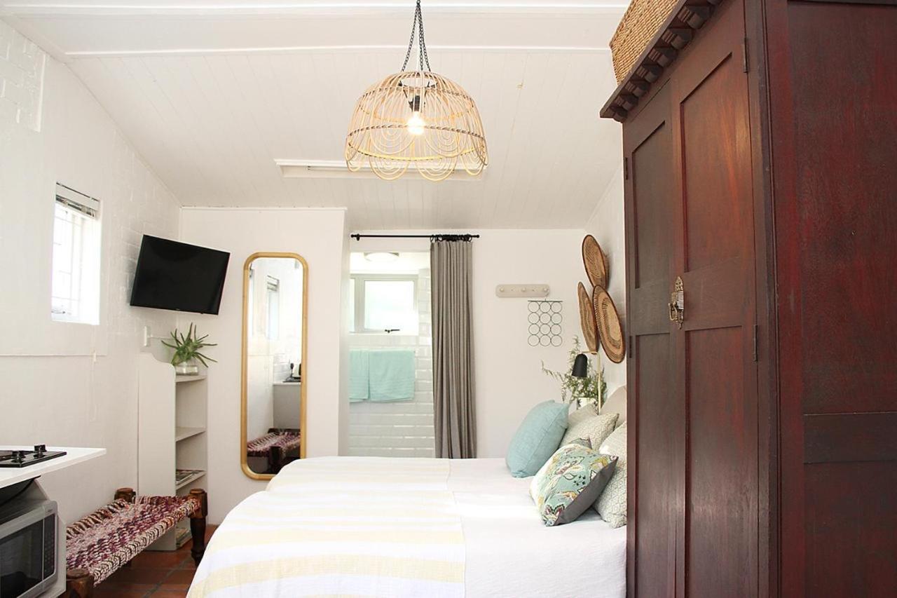 Courtyard Studio Lights And Wi Fi During Load Shedding Stellenbosch Luaran gambar