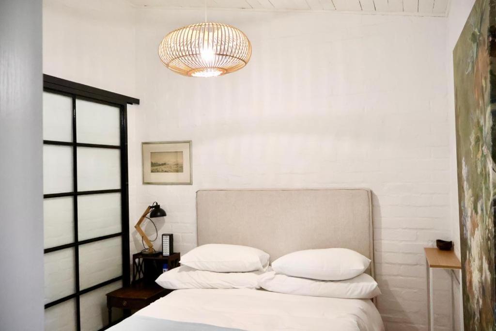 Courtyard Studio Lights And Wi Fi During Load Shedding Stellenbosch Luaran gambar